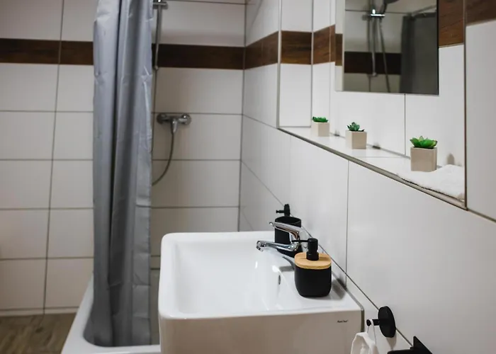 アパート Achalm Hof ロイトリンゲン