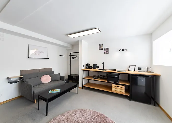 Achalm Hof アパート ロイトリンゲン