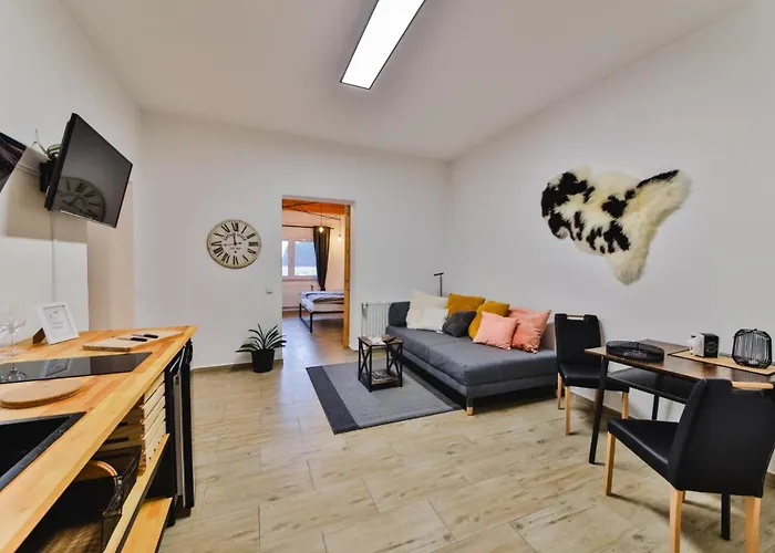 Achalm Hof ロイトリンゲン